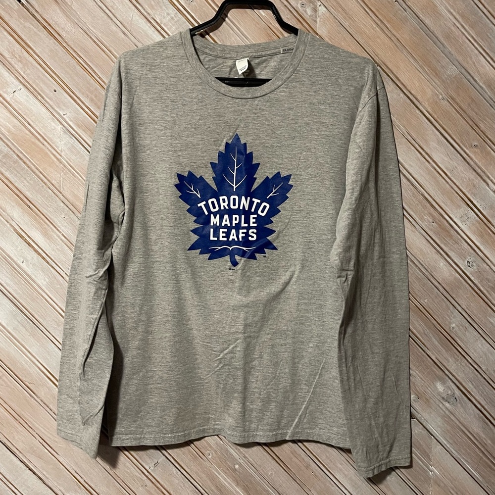 Toronto Maple Leafs NHL hockey long sleeve shirt grey & blue Medium fanatics